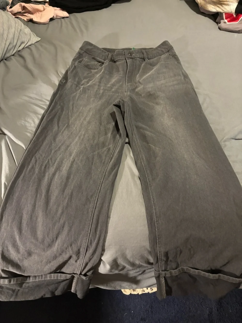 HALARA Women's Ankle Pants in Distressed Black Medium - Picture 9 of 15